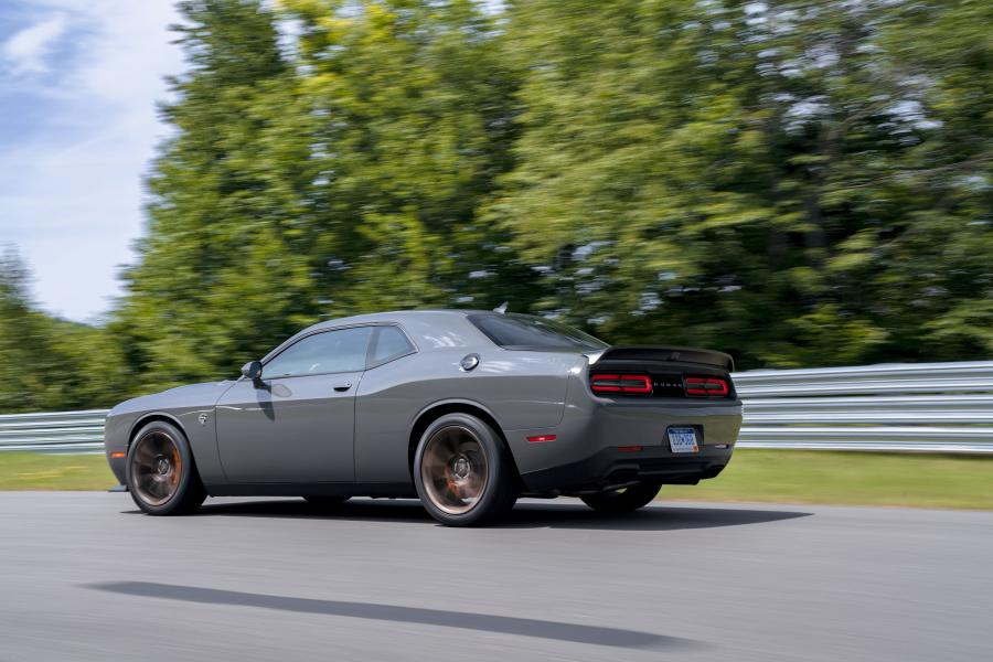  Dodge Challenger SRT Hellcat (LC) 2018 года  (фото 24 из 25)